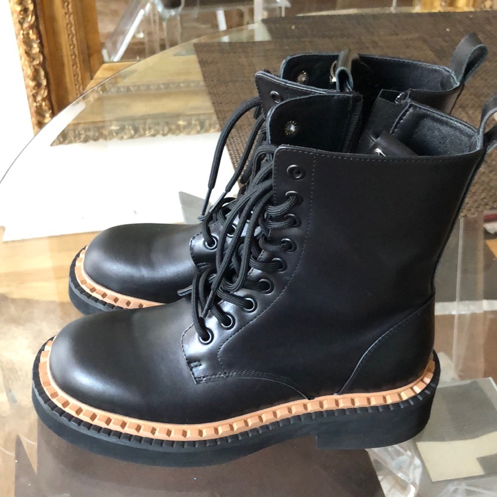 Prada Black leather Lace-Up zip up Combat Boots size 38